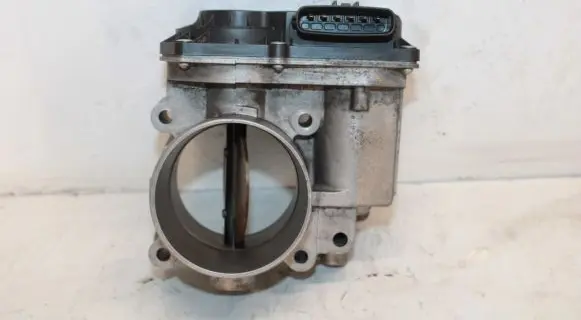 Subaru Legacy Throttle valve 16112AA260