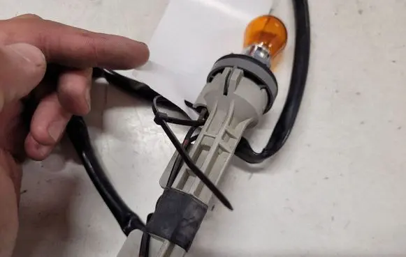 Mazda 5 Headlight/headlamp bulb