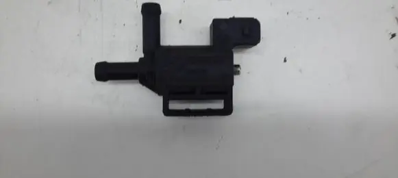 Volvo S80 Turbo solenoid valve 72251702