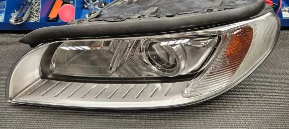 Volvo S80 Headlight/headlamp