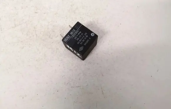 Renault Espace II Other relay 6025104174 54237006