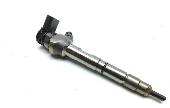 Audi A4 S4 B9 8W Fuel injector 05L130277E
