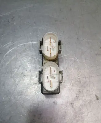 Seat Alhambra (Mk1) Heater blower fan relay 