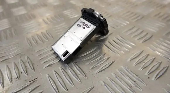 Toyota Prius (XW50) Mass air flow meter 2220475030
