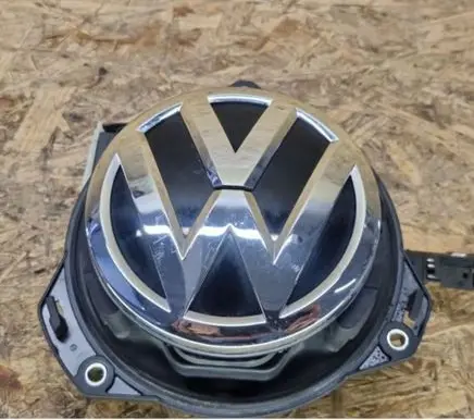 Volkswagen PASSAT B8 Tailgate release/open handle 3G0827469