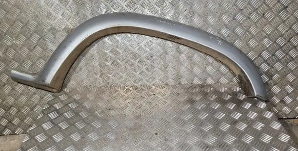Toyota Hilux (N80, N90, N100, N110) Rear fender molding trim 6168235010 6160835010