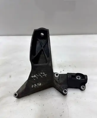 BMW 3 E46 Engine mounting bracket 6753225 24168110 2211