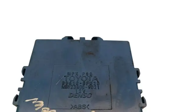 Toyota Corolla Verso AR10 Combustion control unit/module 896180F020