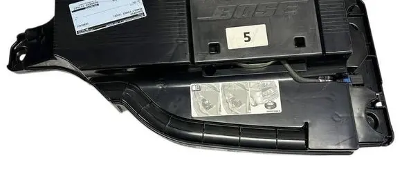 Renault Scenic IV - Grand scenic IV Subwoofer speaker 281700926R