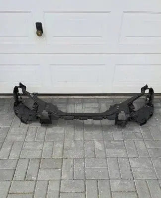 Volvo V40 Front piece kit 31385913AA