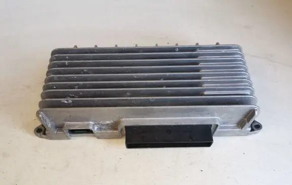 Audi A6 S6 C6 4F Sound amplifier 4F0910223H 4F0035223K