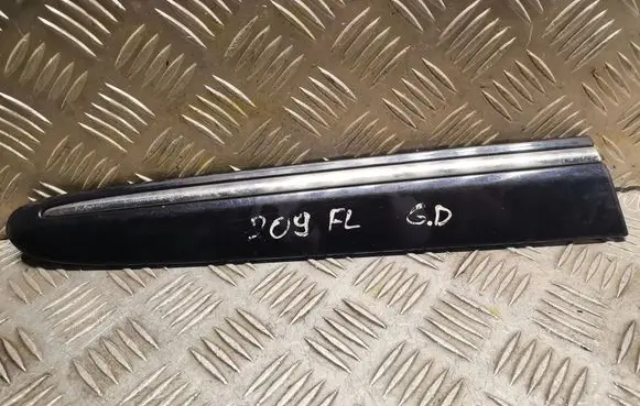 Mercedes-Benz CLK A209 C209 Rear fender molding trim 2096902662