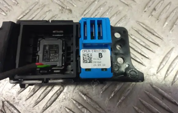 Land Rover Range Rover Sport L494 Central locking switch button CPLA14017BD