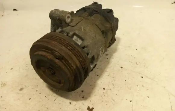 BMW X3 E83 Air conditioning (A/C) compressor (pump) 6905643