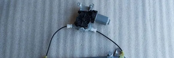 Nissan Qashqai Rear door window regulator with motor 402190A