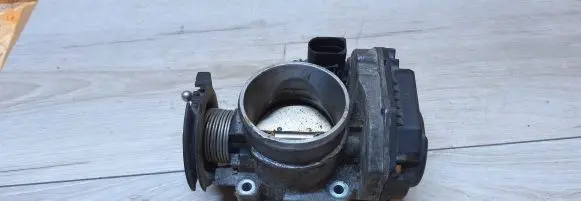 Audi A4 S4 B5 8D Throttle valve 408237211002