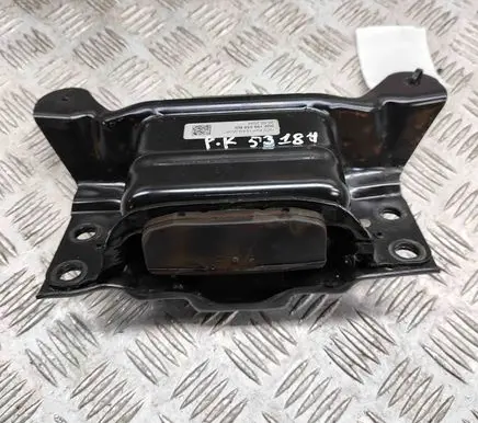 Audi A3 8Y Engine mount bracket 5Q0199555BG