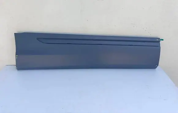 Audi Q8 Rear door trim (molding) 4M8853969B