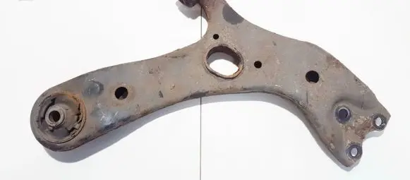 Front lower control arm/wishbone