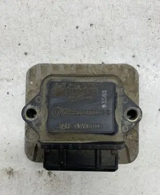 Volkswagen PASSAT B3 Ignition amplifier control unit 191905351C