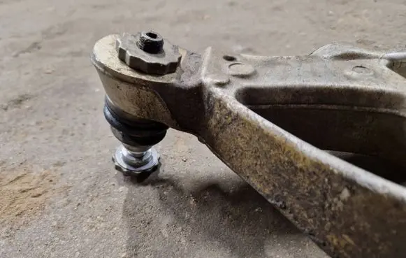 Mercedes-Benz GLE W167 Rear upper control arm/wishbone A1673520200