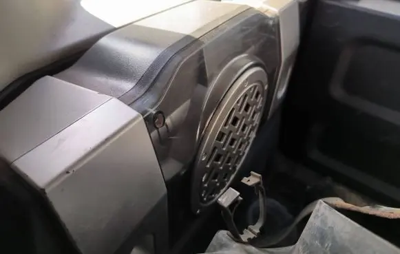 Toyota FJ cruiser Parcel shelf speaker 