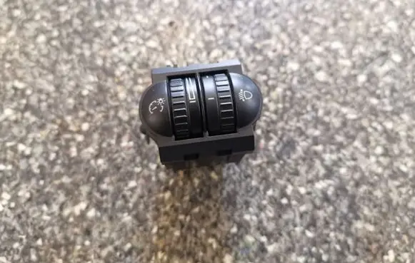 Volkswagen Golf VI Headlight level height control switch 5K0941333