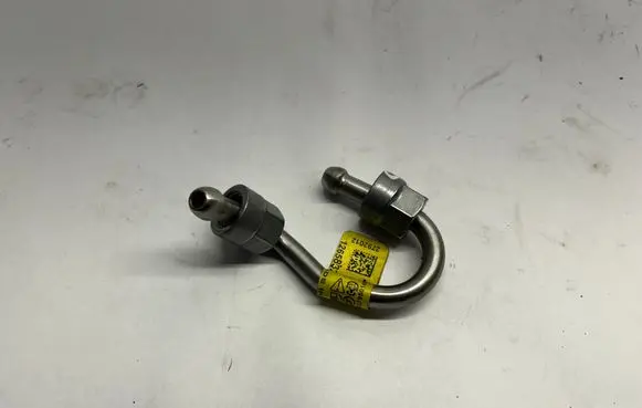 Chevrolet Camaro Fuel line pipe 12658327