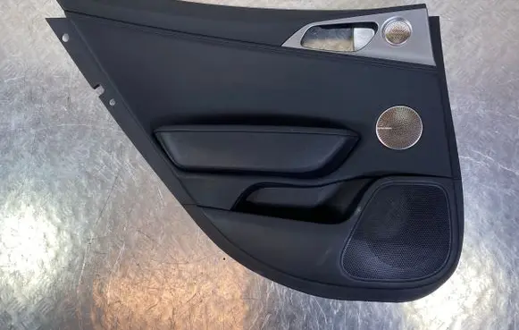 KIA Stinger Rear door card panel trim 83301J5150