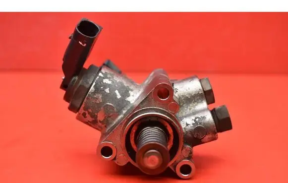 Volkswagen PASSAT B5.5 In-tank fuel pump 06F127025D