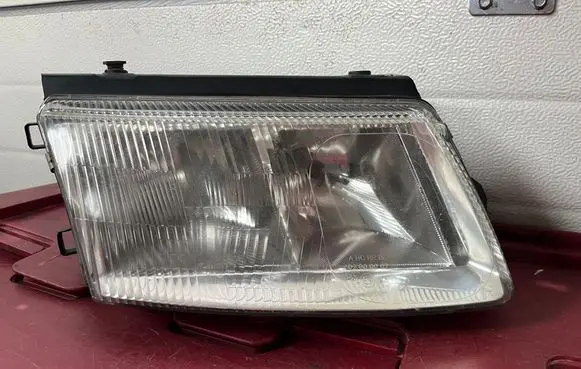 Headlight/headlamp