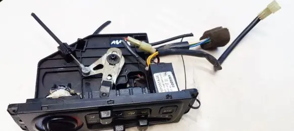 KIA Sportage Climate control unit K01161190E 7D08