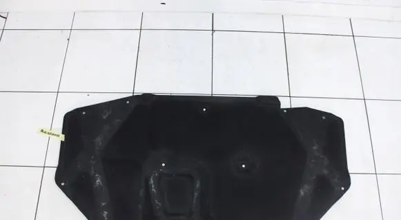 Mitsubishi Outlander Engine bonnet/hood sound/heat insulation 