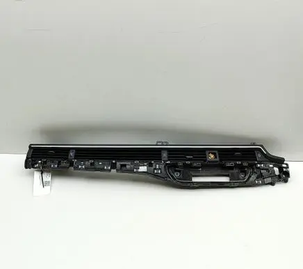 Audi A4 S4 B9 8W Dashboard air vent grill cover trim 8W2820901B 8W2820902
