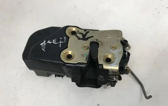 Jeep Cherokee Rear door lock