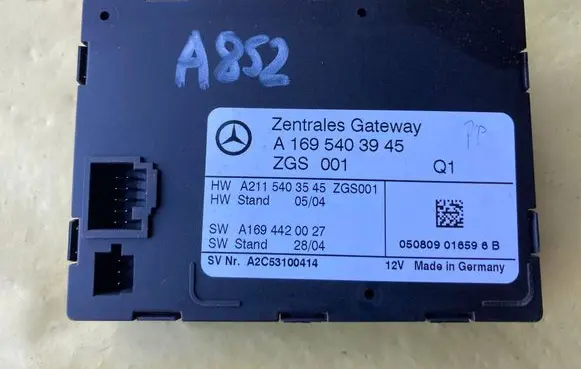 Mercedes-Benz A W169 Gateway control module A2115403545 A1695403945 A1694420027
