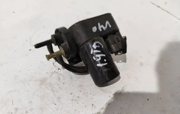 Volvo S40, V40 Vacuum pump 412773