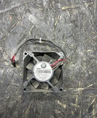 BMW 5 F10 F11 Engine control unit/module fan 6983075