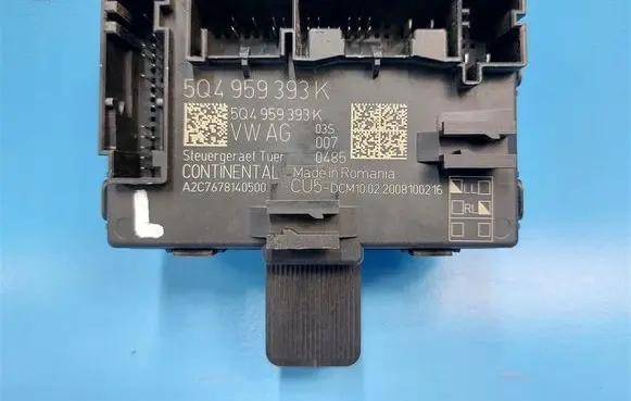 Skoda Octavia Mk3 (5E) Door control unit/module 5Q4959393K