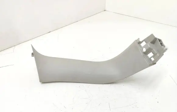 Renault Espace V (RFC) Tailgate trim 909032901R
