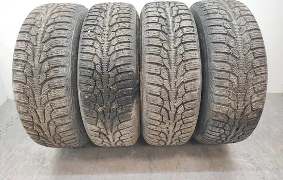 Toyota Proace R16 C winter/snow tires with studs 