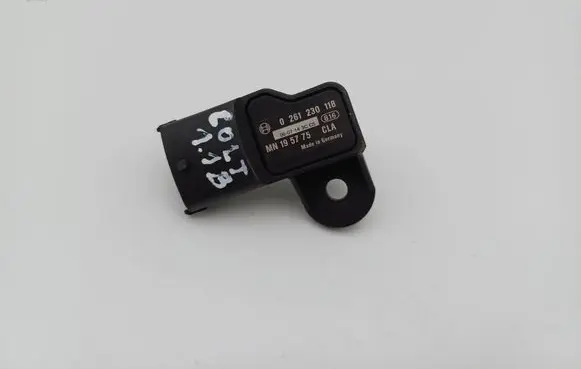 Mitsubishi Colt Air pressure sensor 0261230118 MN195775