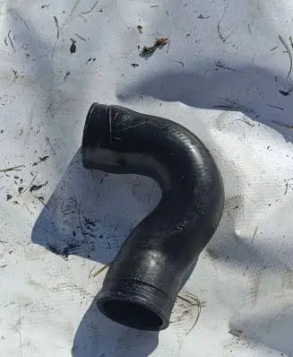 Audi A3 S3 8L Engine coolant pipe/hose 3737