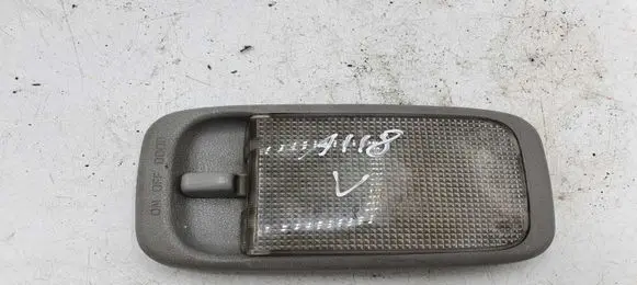 Toyota Avensis T220 Front seat light 8124005011