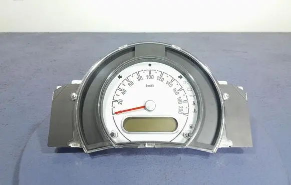 Speedometer (instrument cluster)