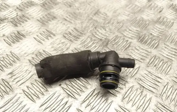 Volkswagen Caddy Breather valve 03F103175A