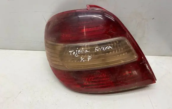 Toyota Avensis T250 Rear/tail lights