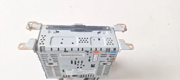 Ford Ranger Radio/CD/DVD/GPS head unit JB3T19C107MD 10R048384