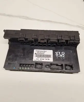 Mercedes-Benz C W203 Fuse module 2035451801 5DK00848640