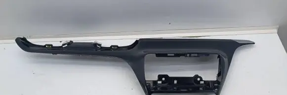 Peugeot 208 Panel trim 9673830077TR
